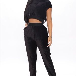 Fresh Start Ribbed Velour Lounge Set - Black